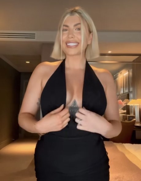 Olivia Buckland modelo sexual galería