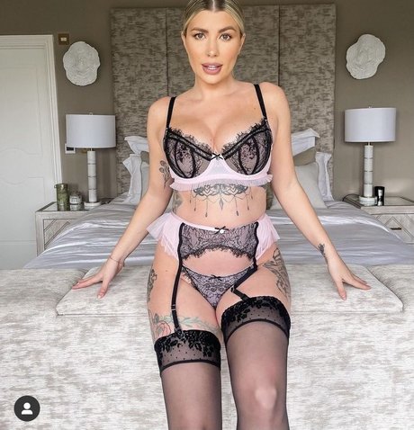 Olivia Buckland estrella perfecta foto