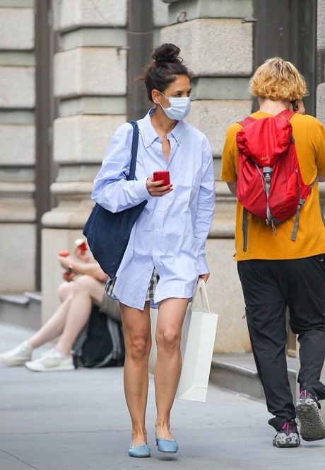 Katie Holmes actriz caliente fotos