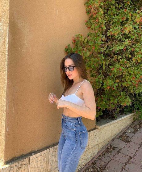 Effy Palarya estrella porno erótica archivo