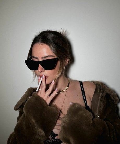 Effy Palarya modelo sexual archivo