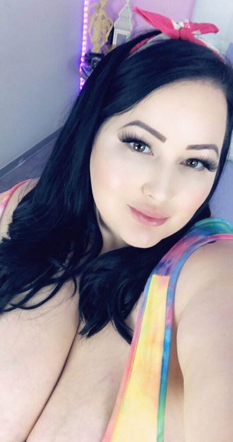 fateliza hermosa estrella porno galerías