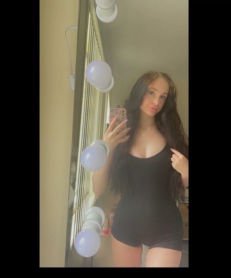 taliah nugg sexo modelo imágenes