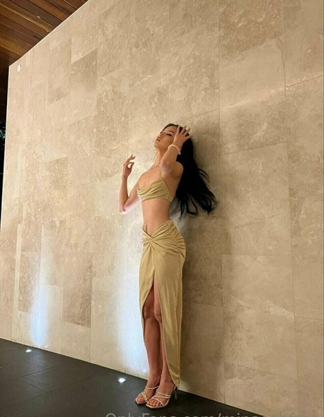 minaashfree modelo erótico imagen