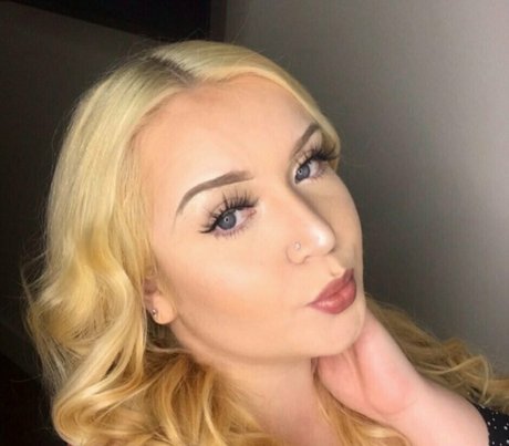 theoliviaskies modelo sexy archivo