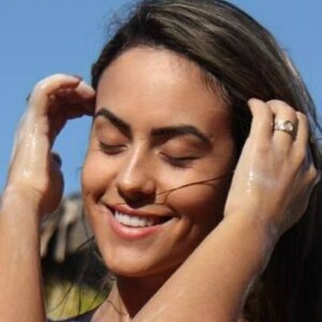 Fernanda Cassuriaga modelo hermosa galerías