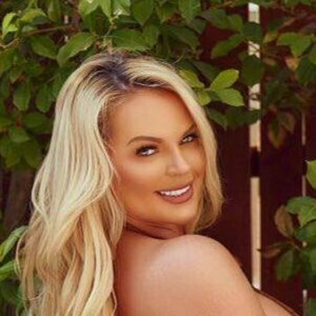 Greedy Groove estrella porno xxx imagen