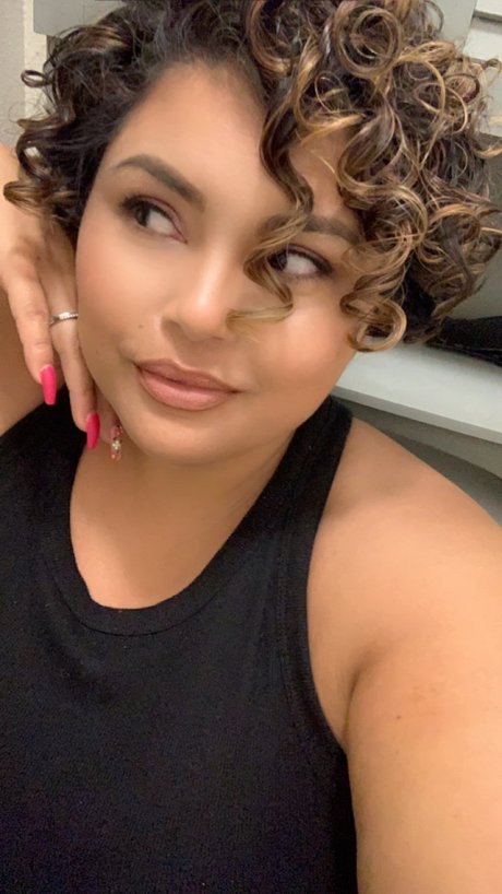 SassyRican23 modelo de alta definición galería