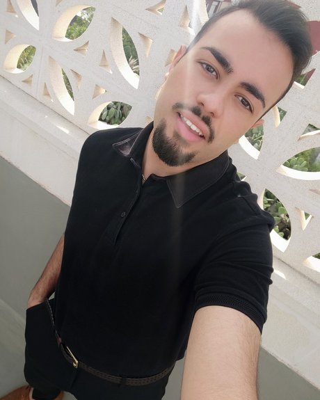 Samuel Tapia Soler estrella porno caliente imágenes