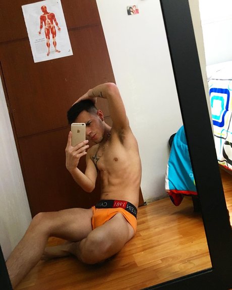 Yefer Paez buena actriz fotos