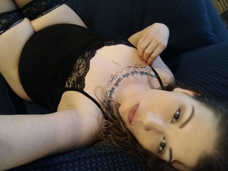 The Lady Rain modelo sexual imágenes