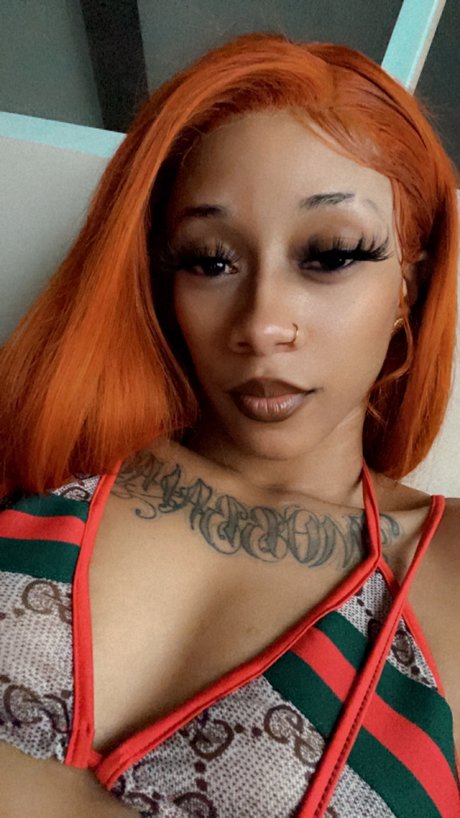 NymphisBands modelo mejor imagen