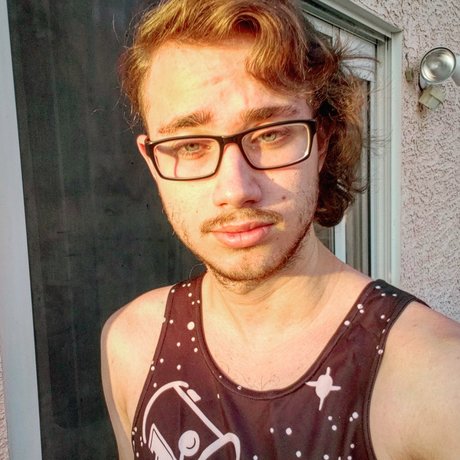 Nudetrality hermosa actriz fotos