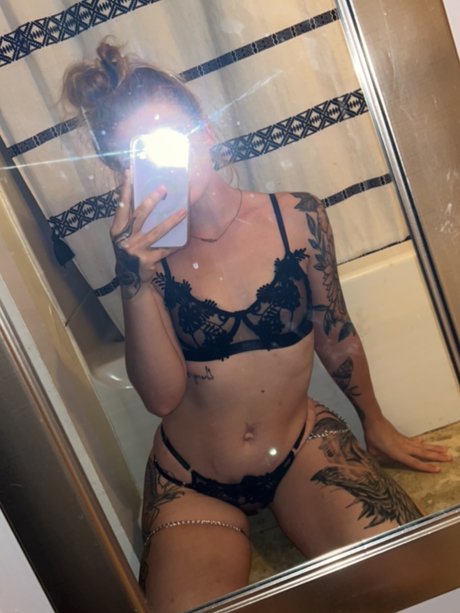 Hot Cross Buns sexo modelo fotos