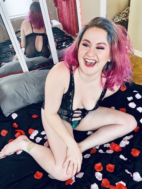 Haley Rose_ estrella porno de arte archivo