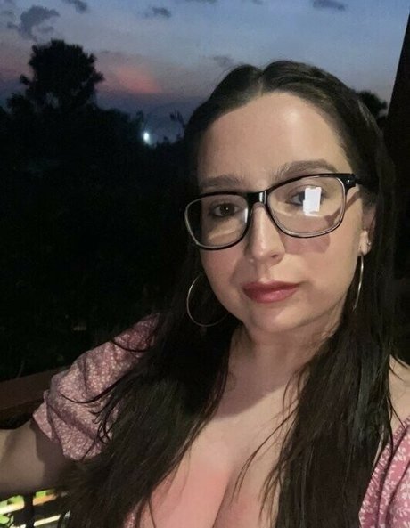 Kirsty Wells modelo gratis foto