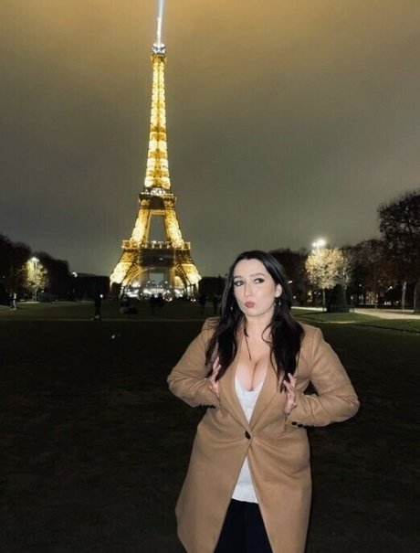 Kirsty Wells modelo desnudo foto