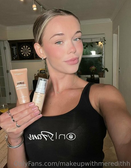 makeupwithmeredithh desnudos estrella foto