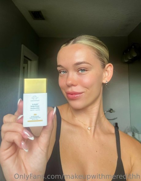 makeupwithmeredithh modelo bonita foto