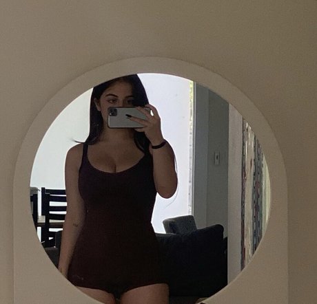 Baby Ariel bonita actriz imágenes