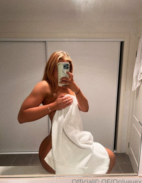 Justeviehall estrella porno de arte imágenes