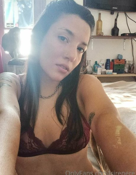 sirenere actriz sexual archivo