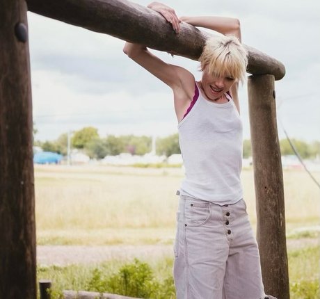 Carly Rae Jepsen modelo agradable imagen