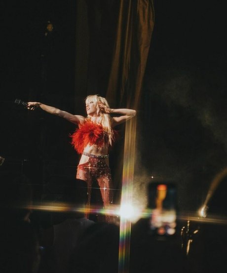 Carly Rae Jepsen estrella porno del sexo galería