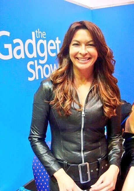 Suzi Perry modelo adulto foto