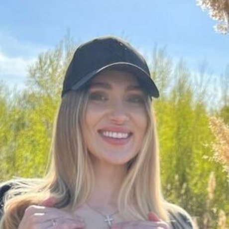 Tanya Li actriz atractiva galerías