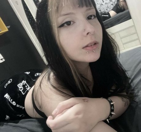 scaringthehoez actriz atractiva imágenes