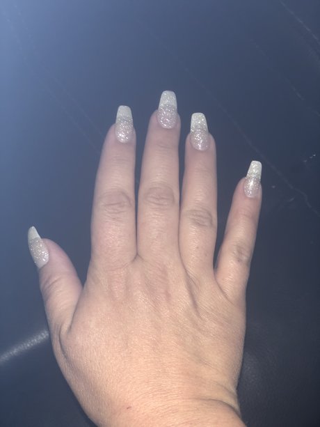 Sara Divine hermosa modelo archivo