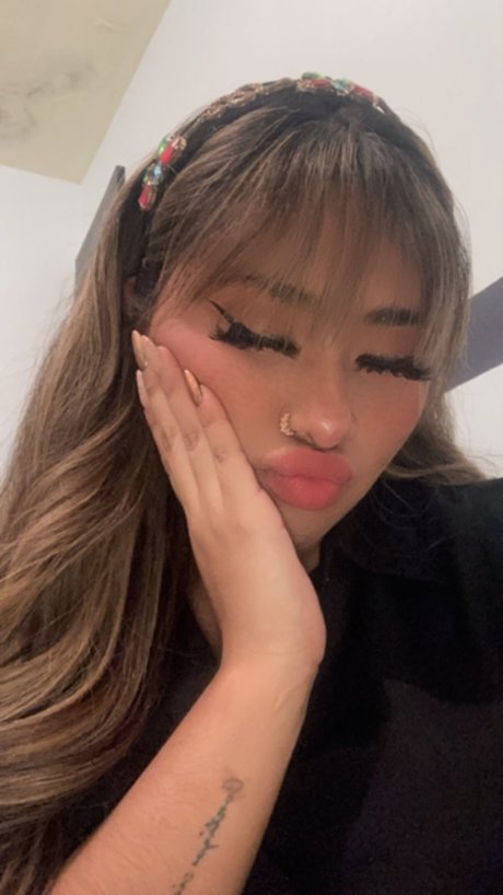 ShineSar hermosa estrella foto