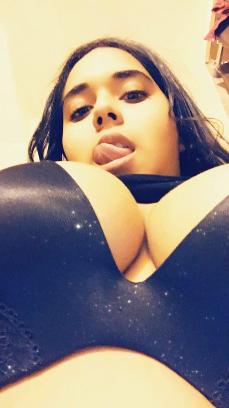 _Alessandra Camelo_ estrella perfecta galerías