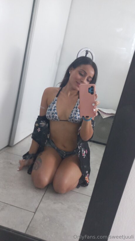 _V I D E O C A L L estrella desnuda galería