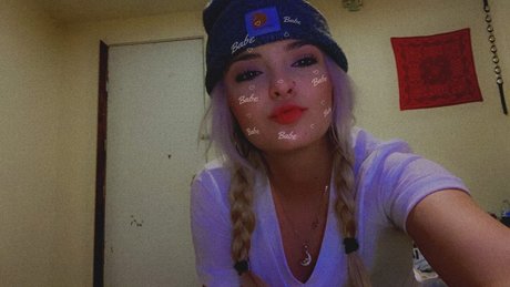 Cheyanne Norton estrella porno xxx archivo