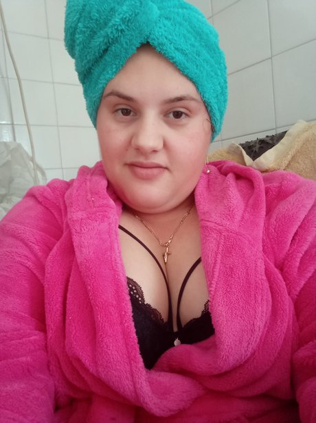 Mihaela estrella porno desnuda galerías