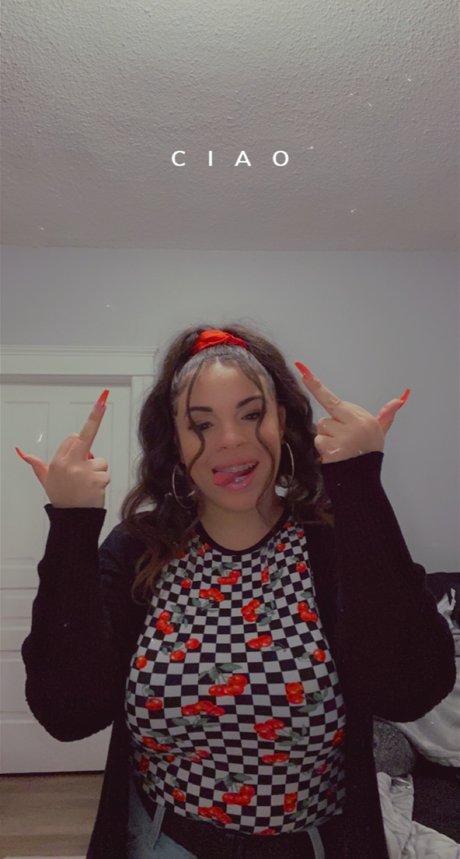 Tierra_ actriz de desnudos imagen