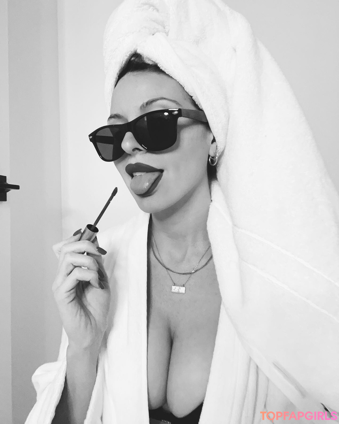 Ashley Schultz actriz xxx archivo