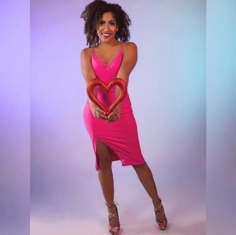 lesbianas follando solo con fans desnudos porno imágenes