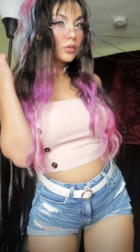 Soni Aralynn estrella porno atractiva galería