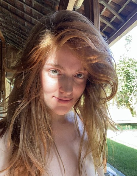 onlyfans de pequeñas tetonas hermosa parte superior galería