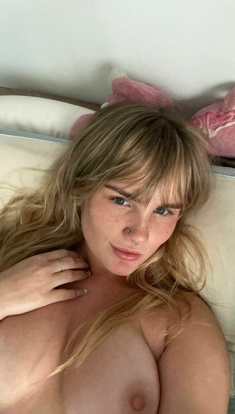 Natalie Knight estrella sexy galerías