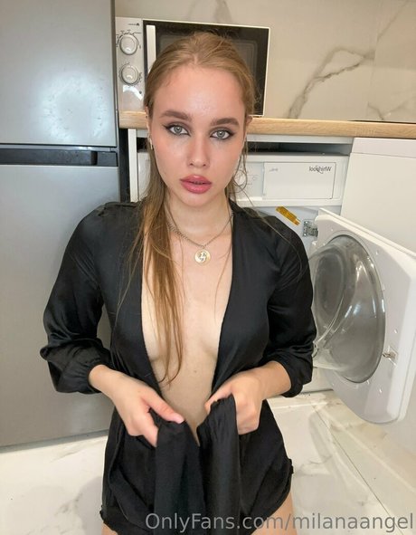 milanaangel estrella porno hermosa galerías