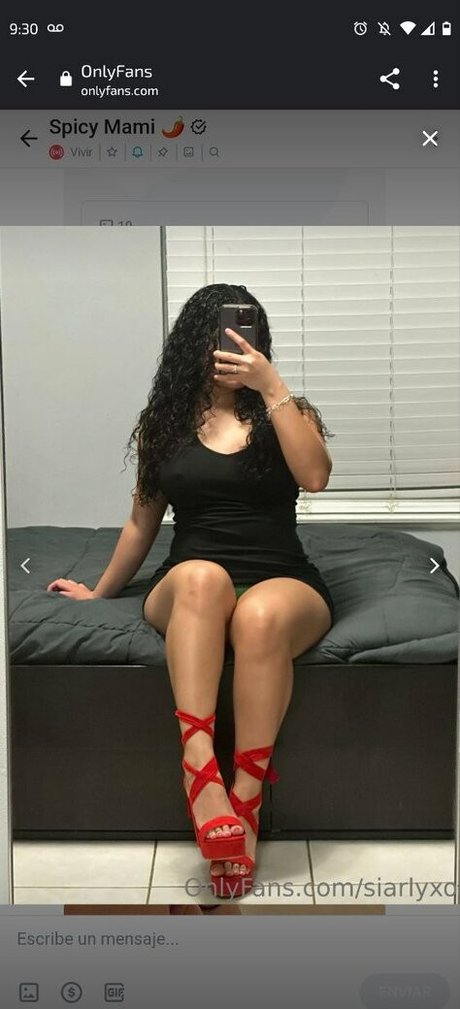 Siarly modelo caliente foto