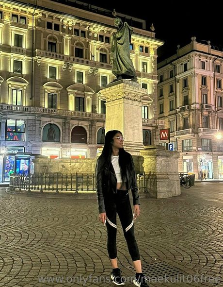 Mae Kulit estrella hermosa galerías