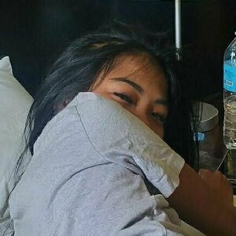 Mae Kulit actriz atractiva foto