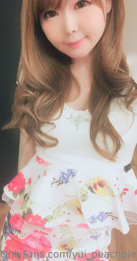 yui peachpie hermosa estrella porno fotos