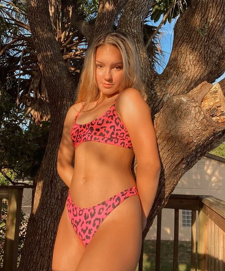 Keira Jackson estrella porno sexy imágenes