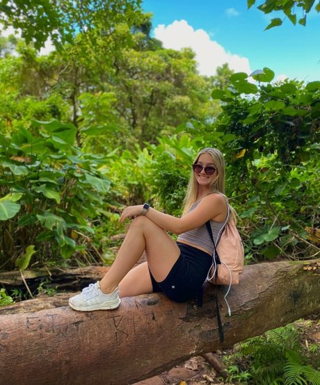 Keira Jackson estrella porno desnuda recopilación